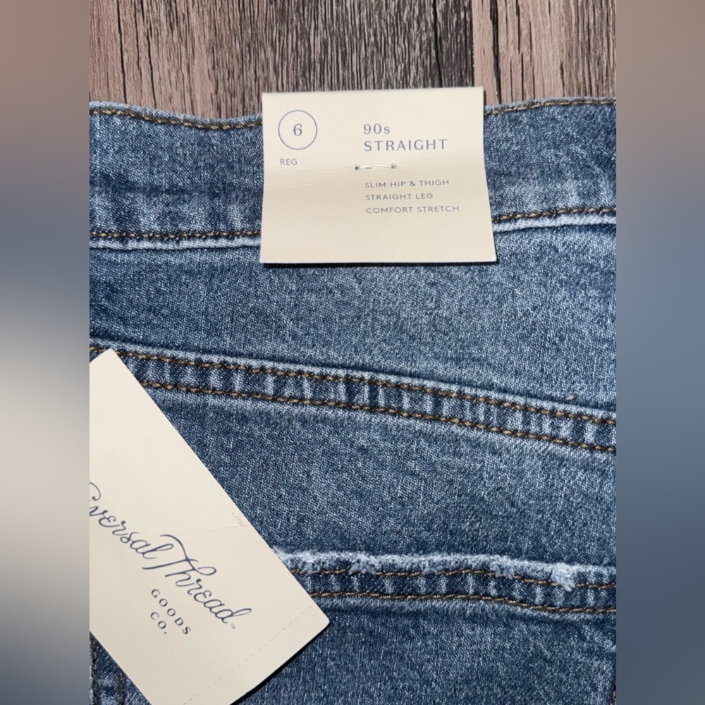 Universal Thread Women's Straight Leg Jeans in Blue - Picture 9 of 10